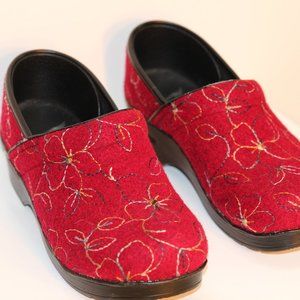 Dansko - Red Embroidered - Size 40 - Womens